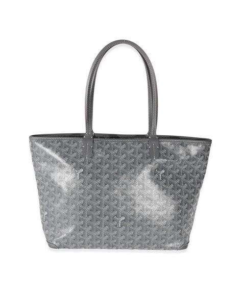 bloomingdales sell goyard|pre owned Goyard purses.